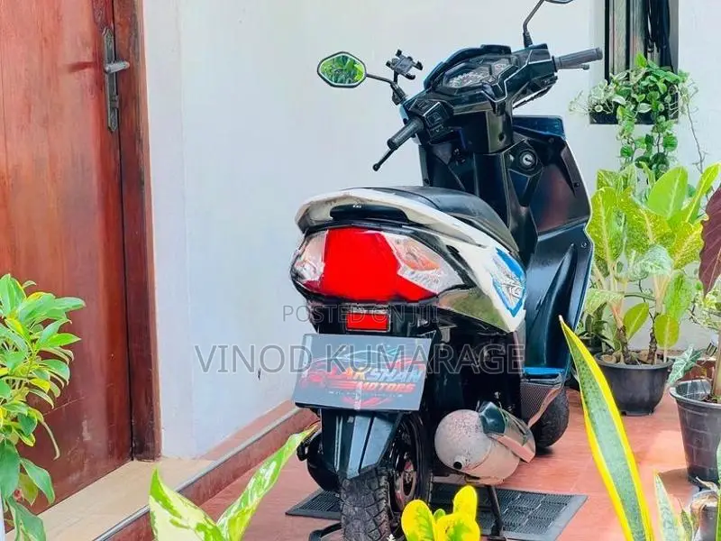 Honda Dio 2018
