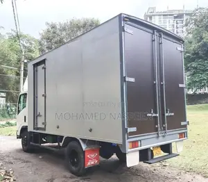 Isuzu NPR71H NPR 350 2016