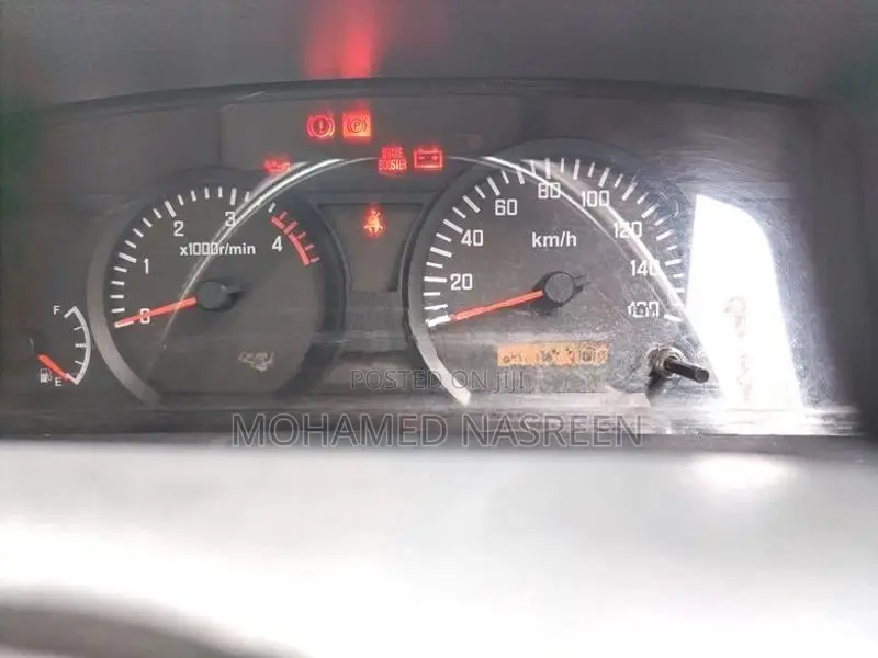 Isuzu NPR 350 2014