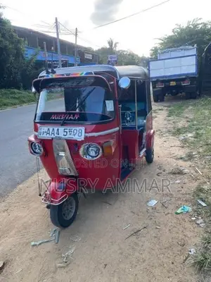 Bajaj RE 2012