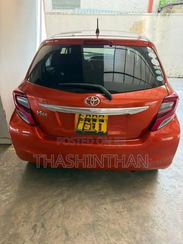 Toyota Vitz Safety 2015