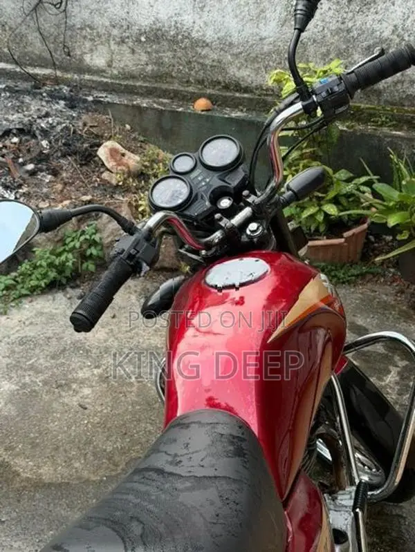 Bajaj Caliber 115 2001