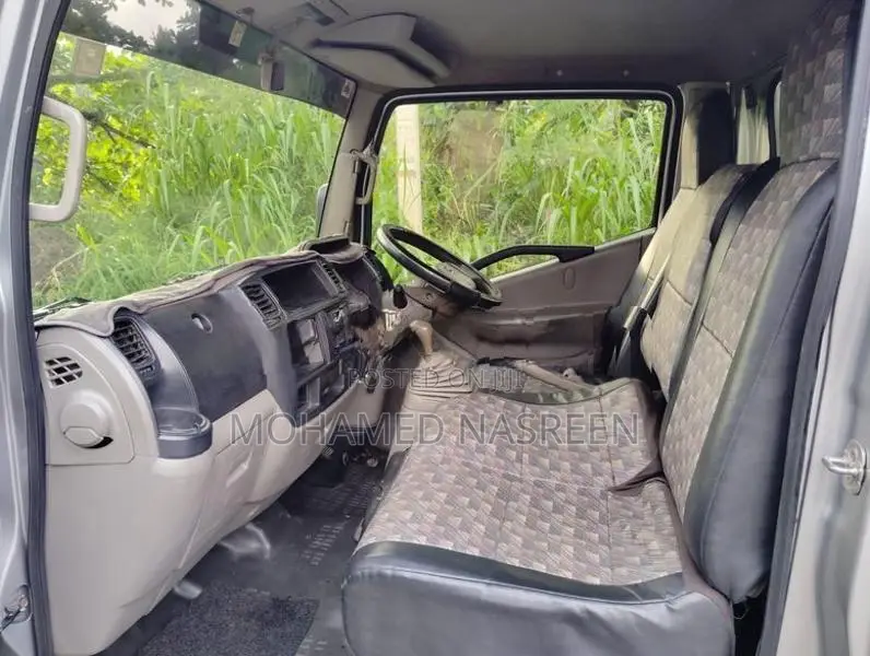 Nissan Cabstar 2016