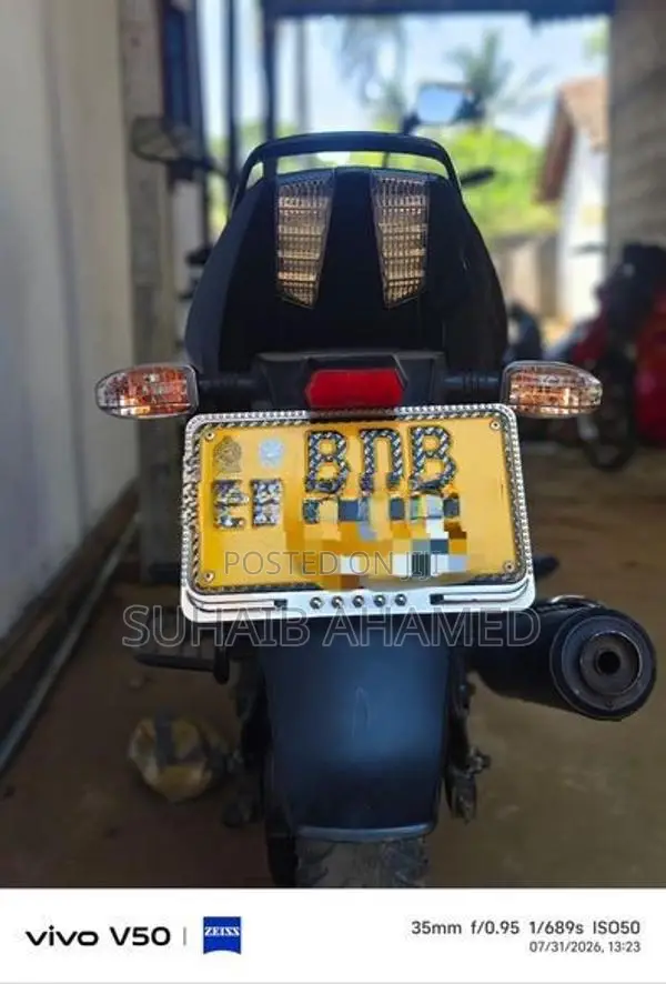 Bajaj Pulsar 150 2015