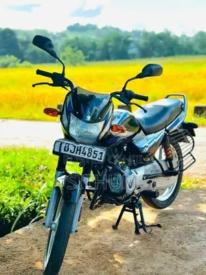 Bajaj CT100 ES 2024