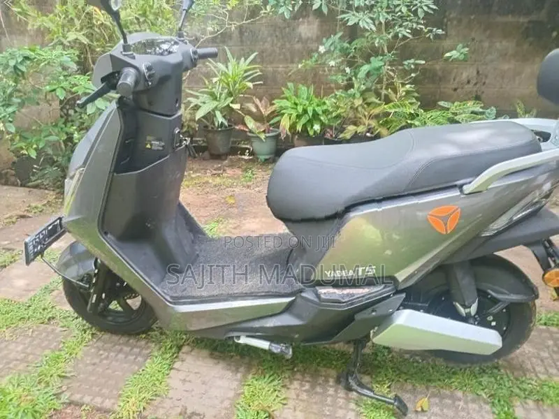 Yadea T5 2025