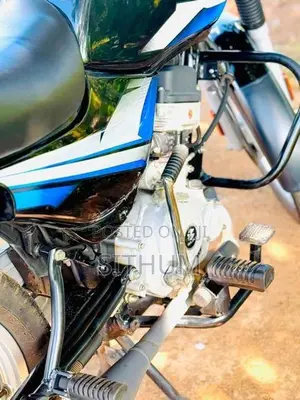 Bajaj CT100 ES 2024