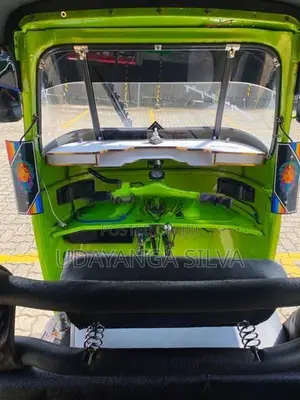 Bajaj RE 2 Stroke 2004