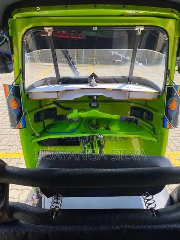 Bajaj RE 2 Stroke 2004