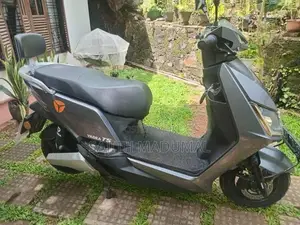 Yadea T5 2025