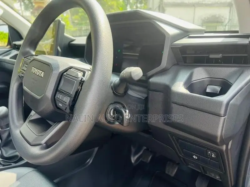 Toyota Hilux Single Cab 2026