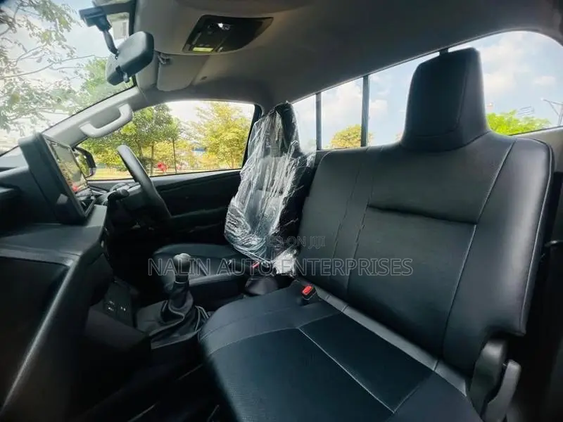 Toyota Hilux Single Cab 2026