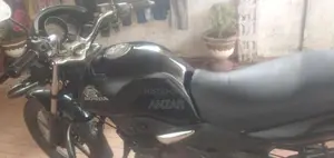 Honda CB Unicorn 2013