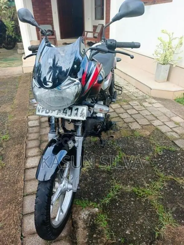 Bajaj Discover 125 -125 2017