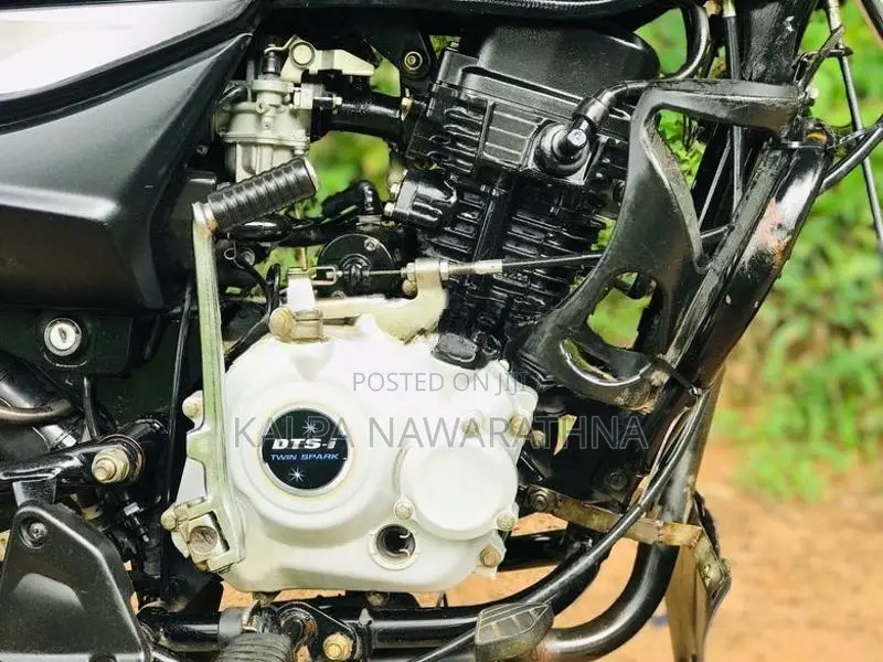 Bajaj Platina 100 2019