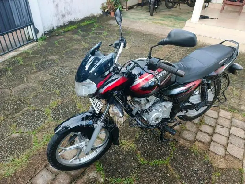 Bajaj Discover 125 -125 2017