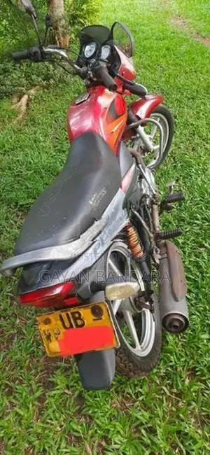 Bajaj Platina 100 cc 2008