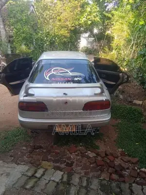 Nissan Presea car 1994