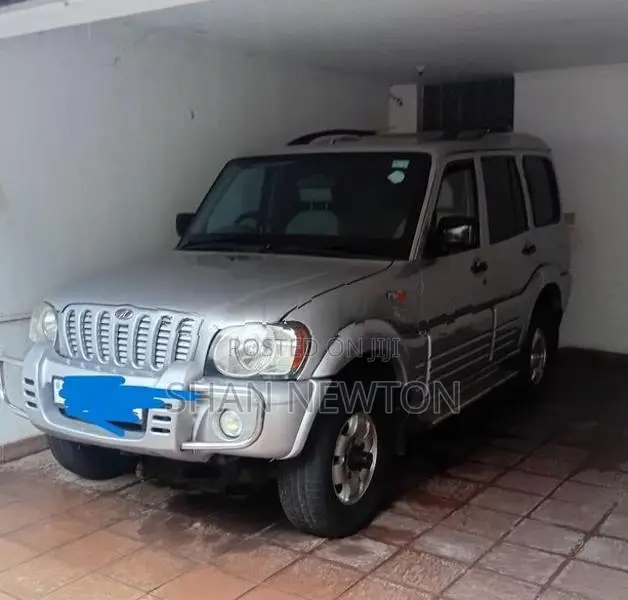 Mahindra Scorpio 2003