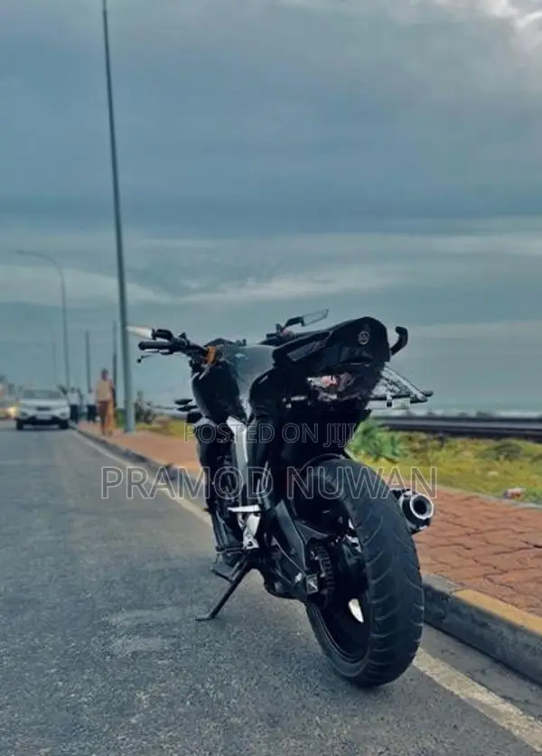 Yamaha FZ 2025