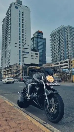 Yamaha FZ 2025