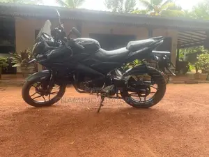 Bajaj Pulsar 150 AS Pulsur 2016