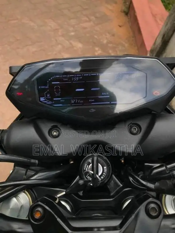 Bajaj Pulsar N160 2025