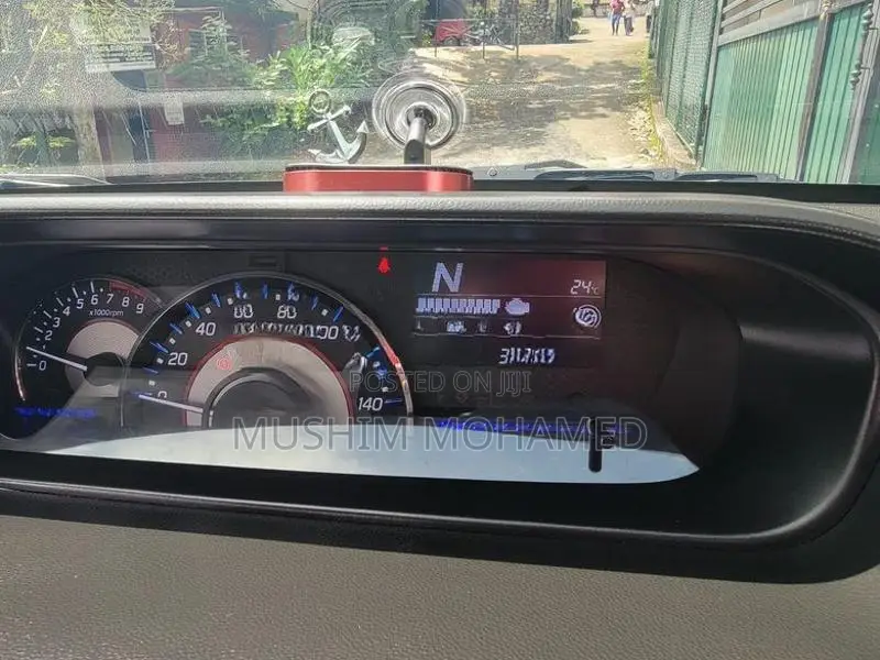 Suzuki Wagon R Stingray 2018