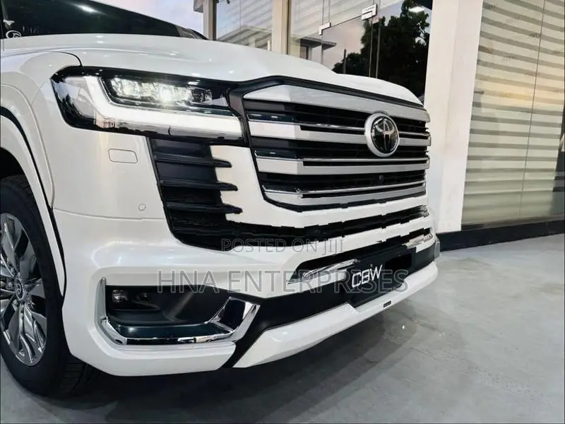 Toyota Land Cruiser V6 Diesel 2025