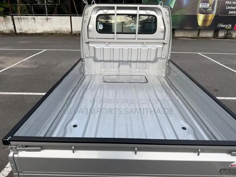 Suzuki Carry 2024