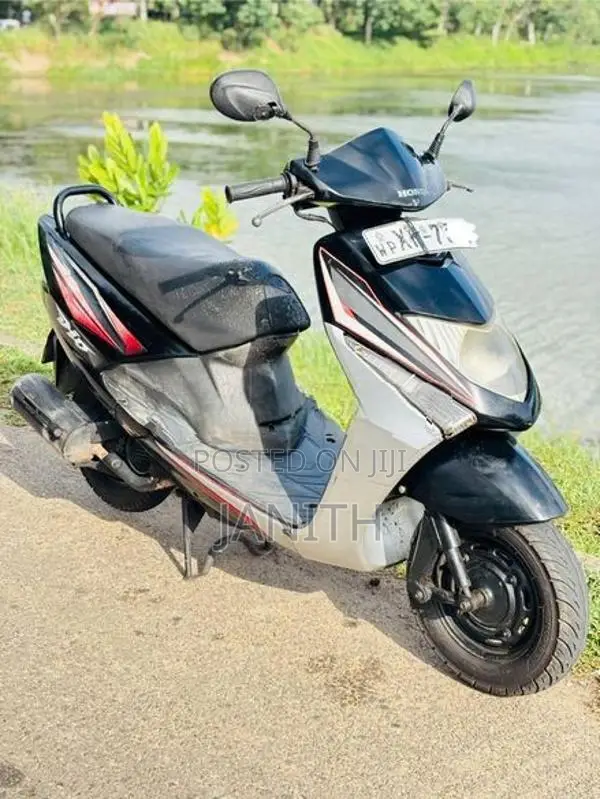 Honda Dio 2011