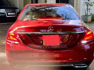Mercedes Benz C180 2016