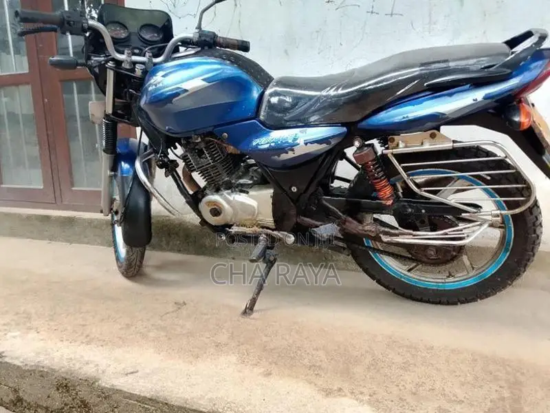 Bajaj Discover 125 old model 2007