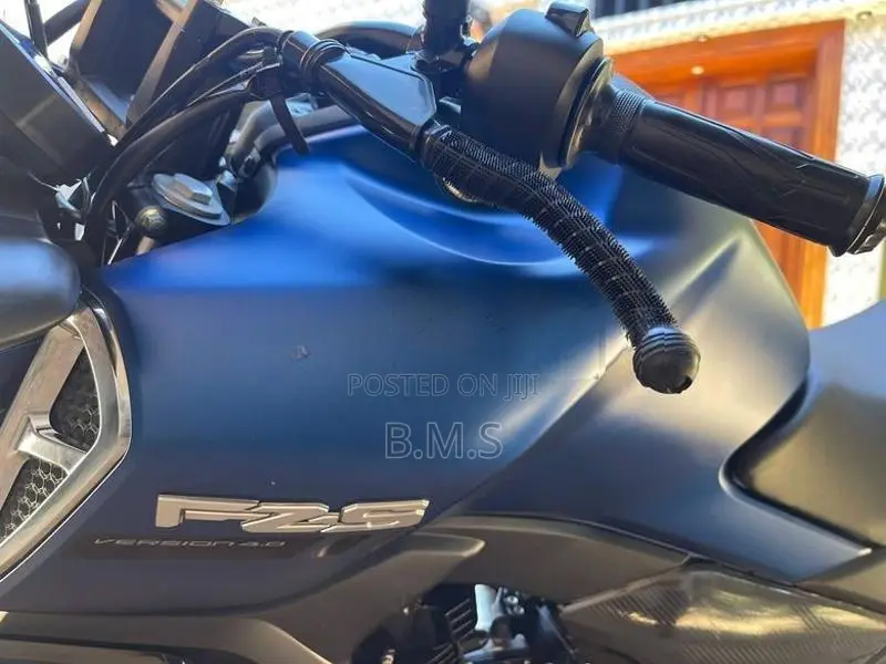Yamaha Fzs V4 2025