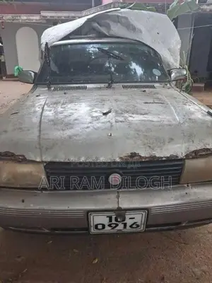 Mitsubishi Lancer 1990