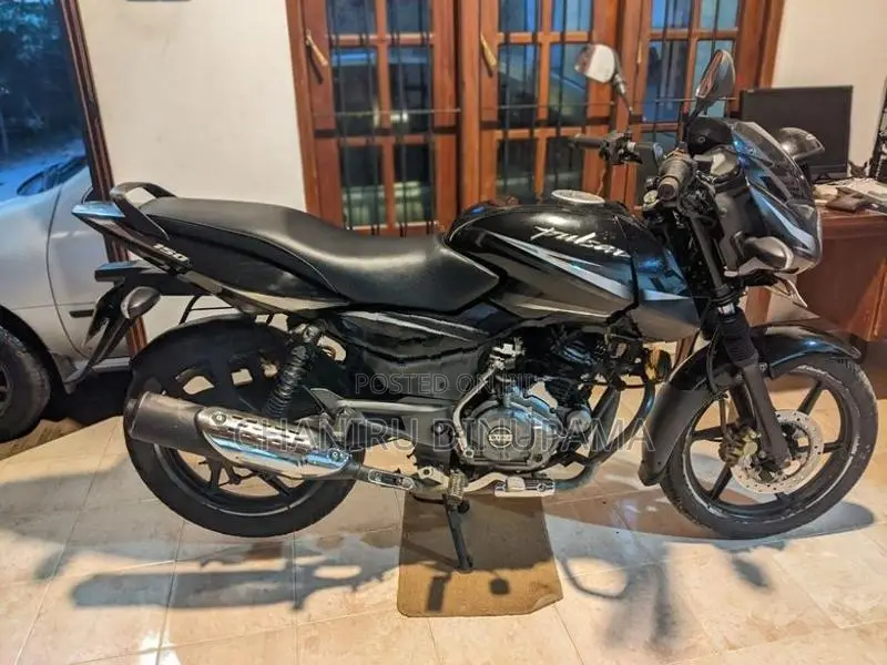 Bajaj Pulsar 150 UG4.5 2018