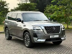 Nissan Patrol Y62 2015