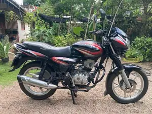 Bajaj Discover 125 2016