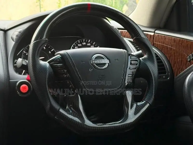 Nissan Patrol Y62 2015