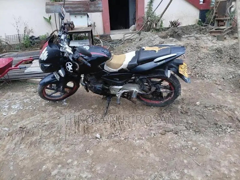 Bajaj Pulsar 180F 2013
