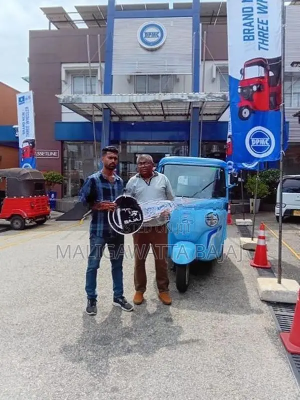 Bajaj Electric Three wheel 2026