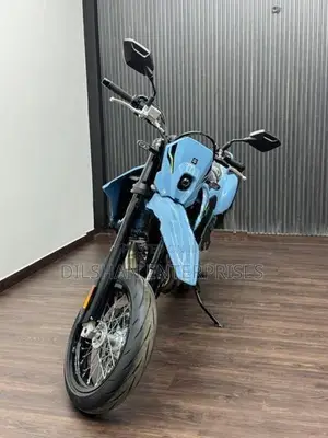 Suzuki DRZ 4 SM 2026