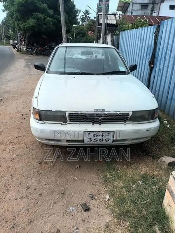 Nissan Sunny 1993