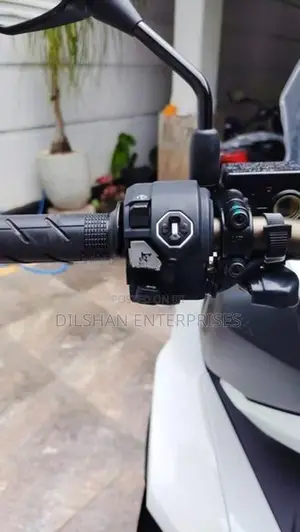 Honda ADV 160 Roadsync 2026