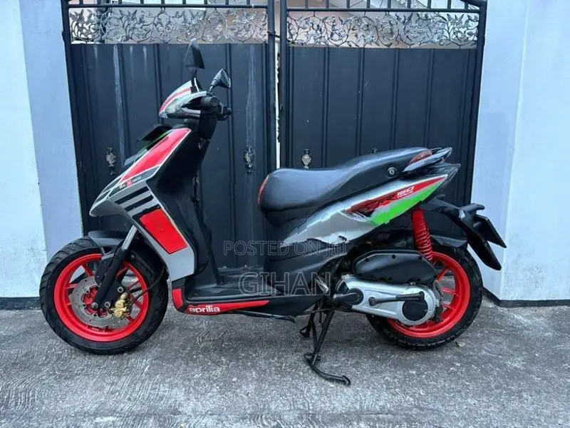 Aprilia SR 150 Race 2017