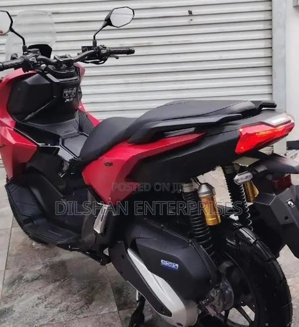 Honda ADV 160 2026