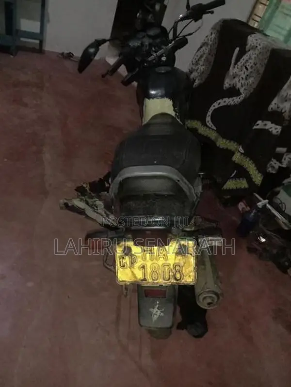 Bajaj Caliber 115 2003