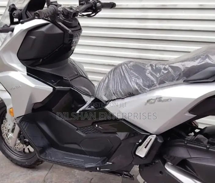 Honda ADV 160 2026