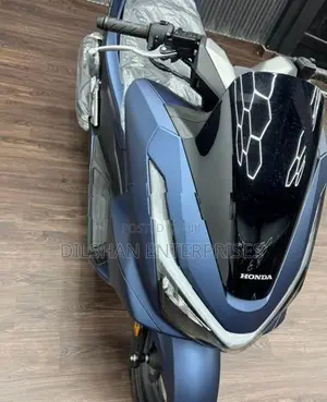 Honda ADV 160 2026