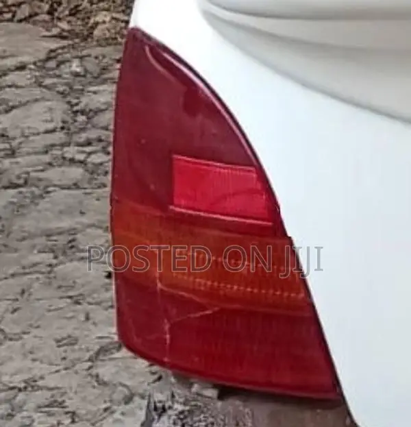 Toyota Starlet Glanza Tail Light EP91